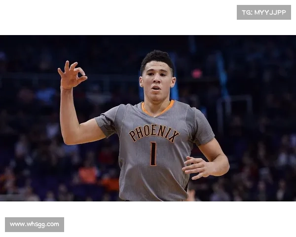 布克职业生涯关键时刻回顾：从新星崛起到领袖之路的辉煌篇章